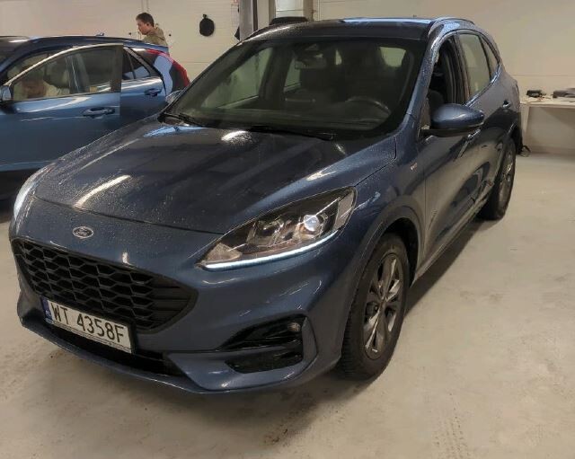Ford Kuga - zdjęcie 1