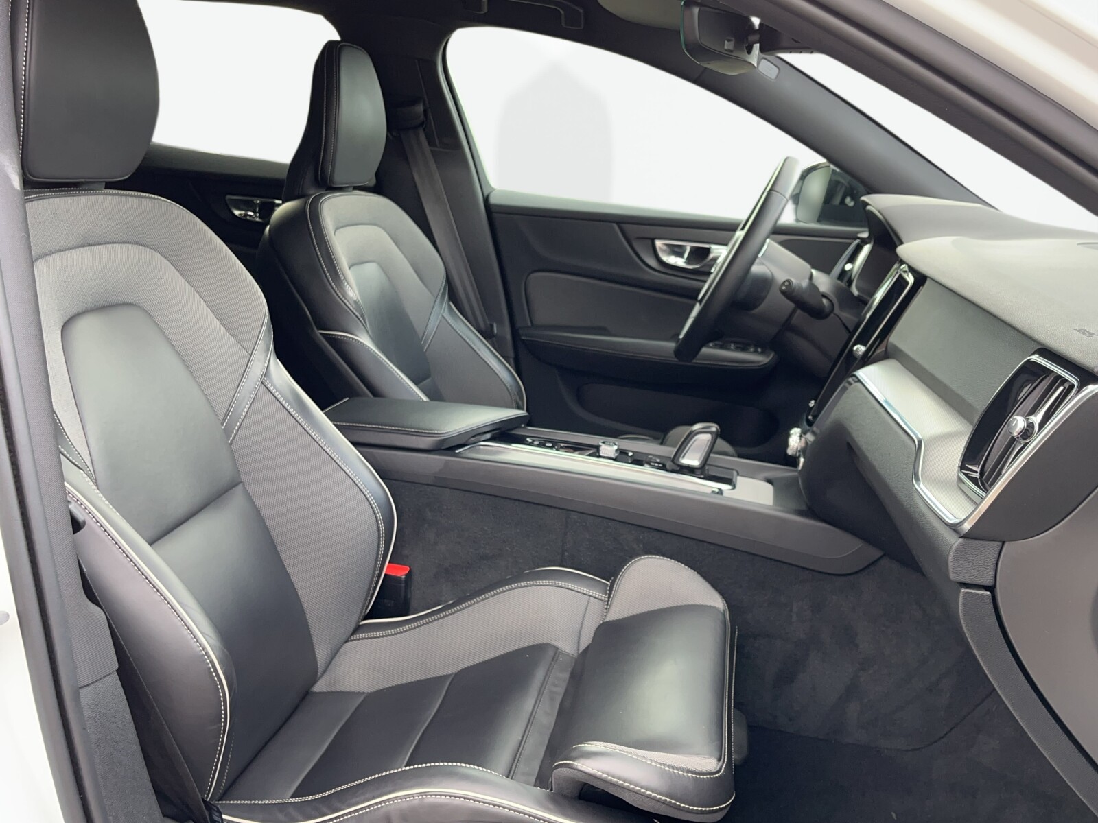 Volvo V60 - zdjęcie 22