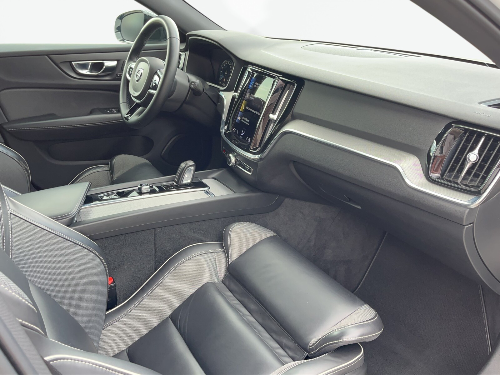 Volvo V60 - zdjęcie 21