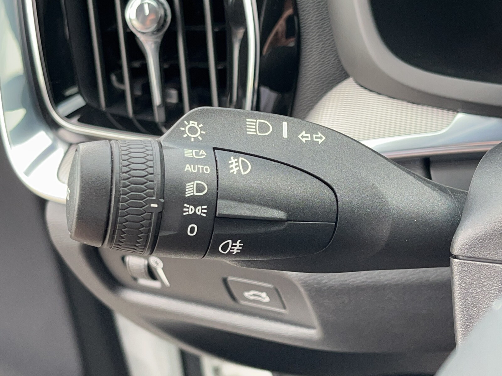 Volvo V60 - zdjęcie 25