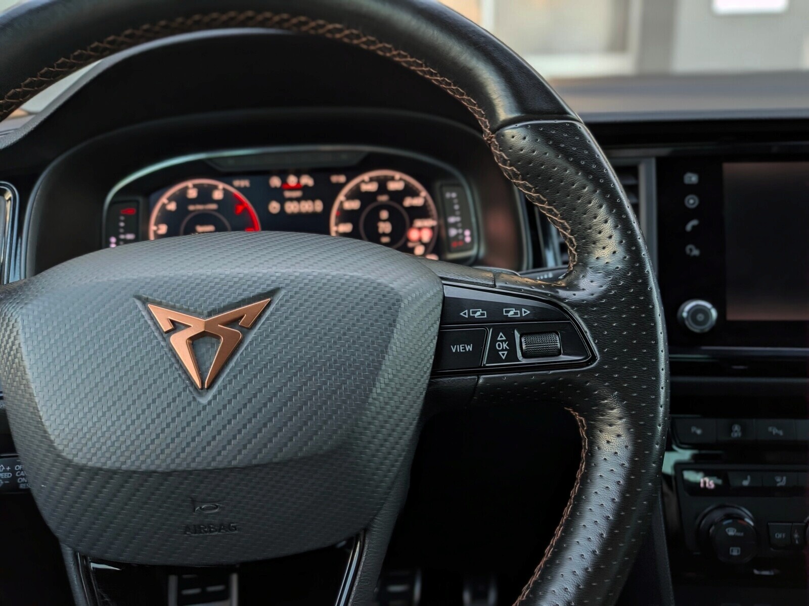 Cupra Ateca - zdjęcie 17