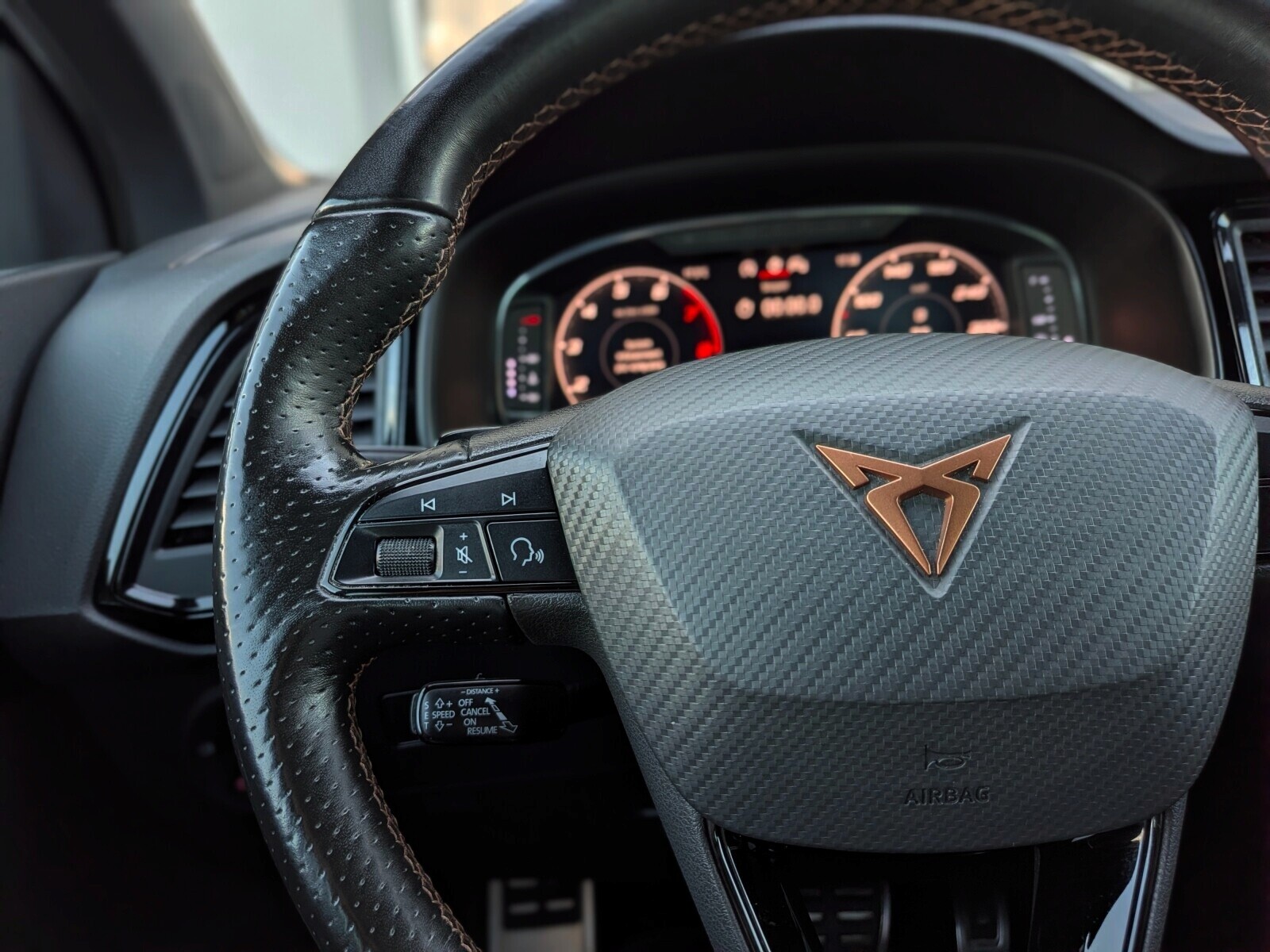 Cupra Ateca - zdjęcie 16