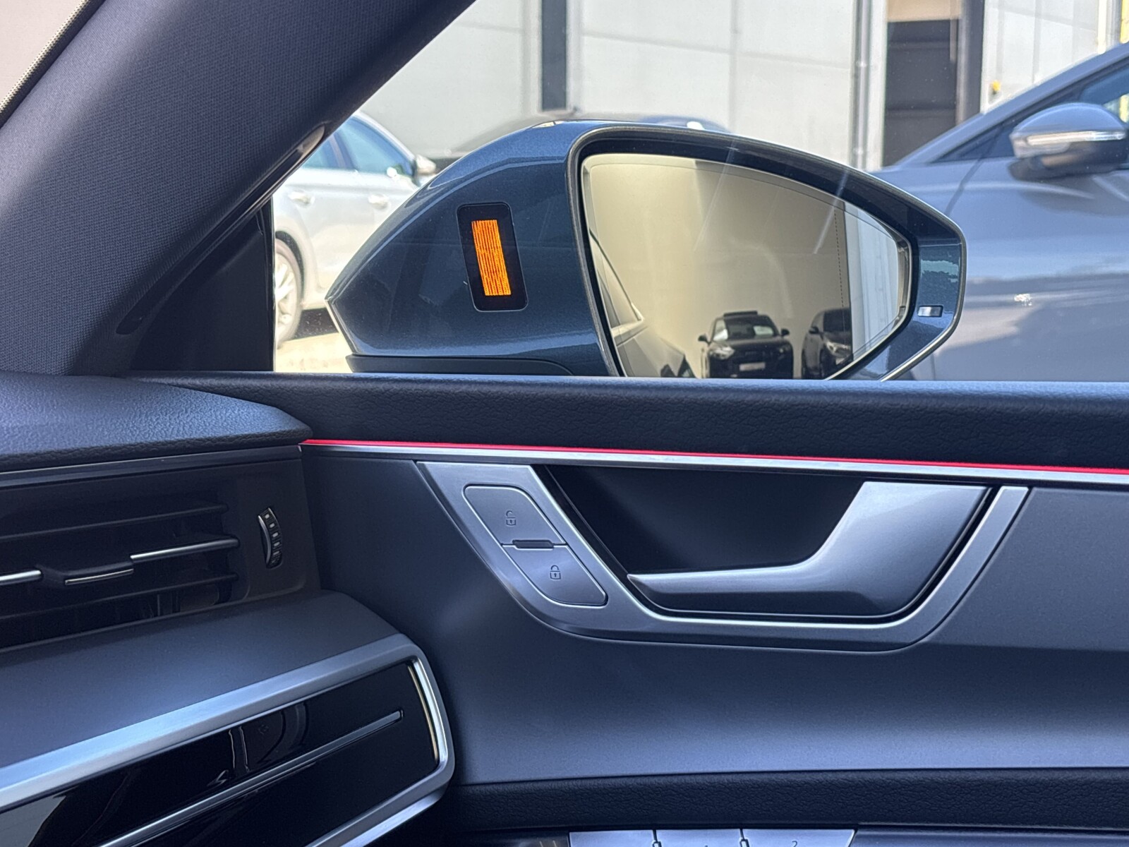 Audi A7 Sportback - zdjęcie 29