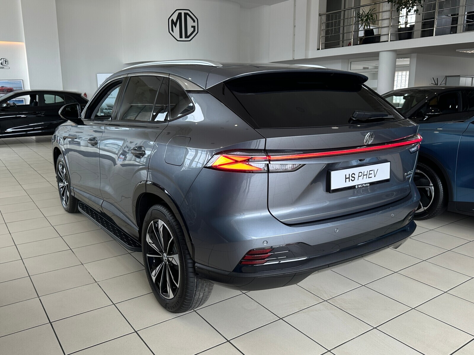 MG HS PHEV
