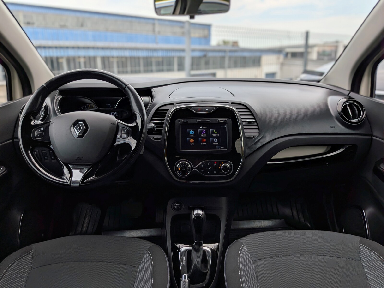 Renault Captur - zdjęcie 12