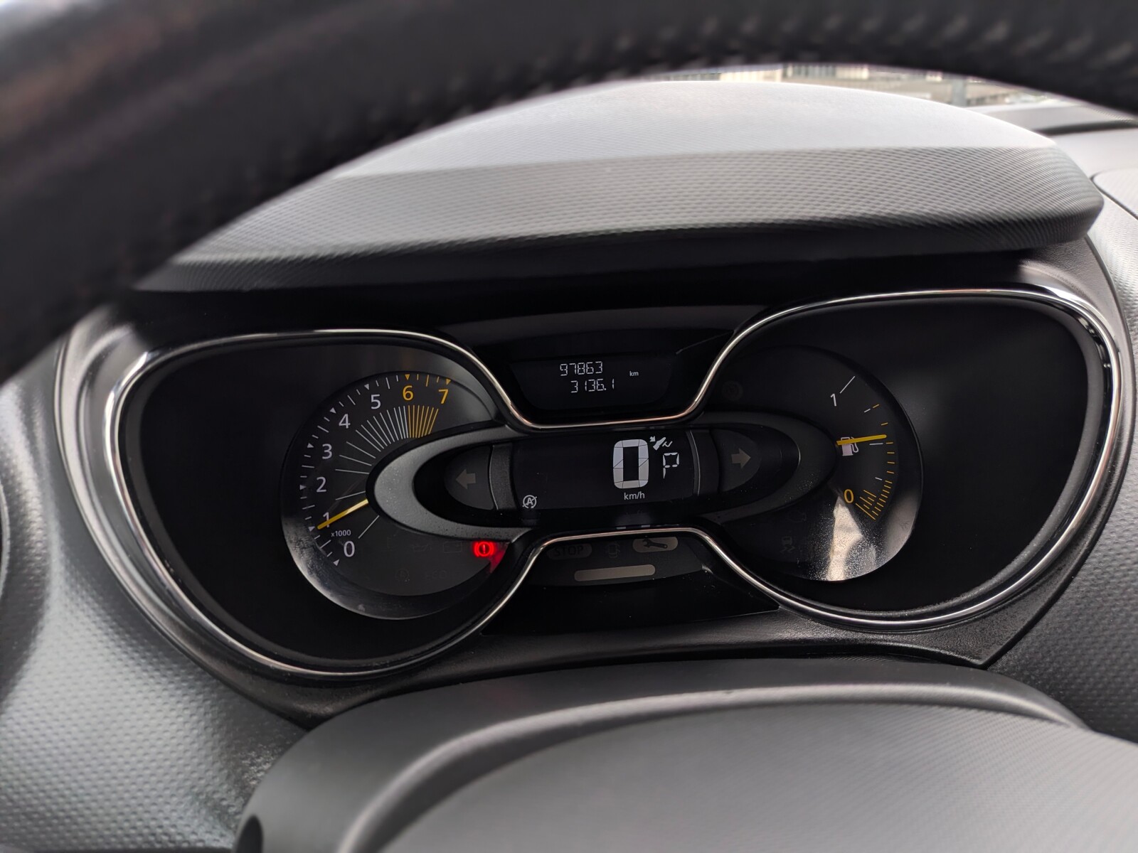 Renault Captur - zdjęcie 21
