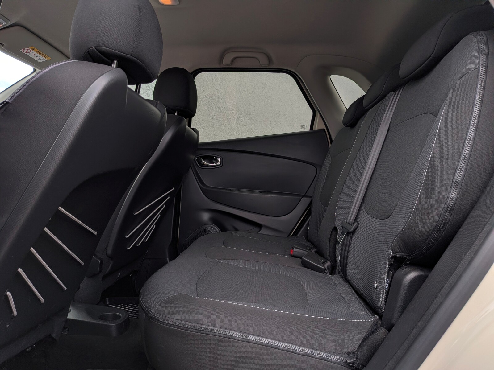Renault Captur - zdjęcie 10