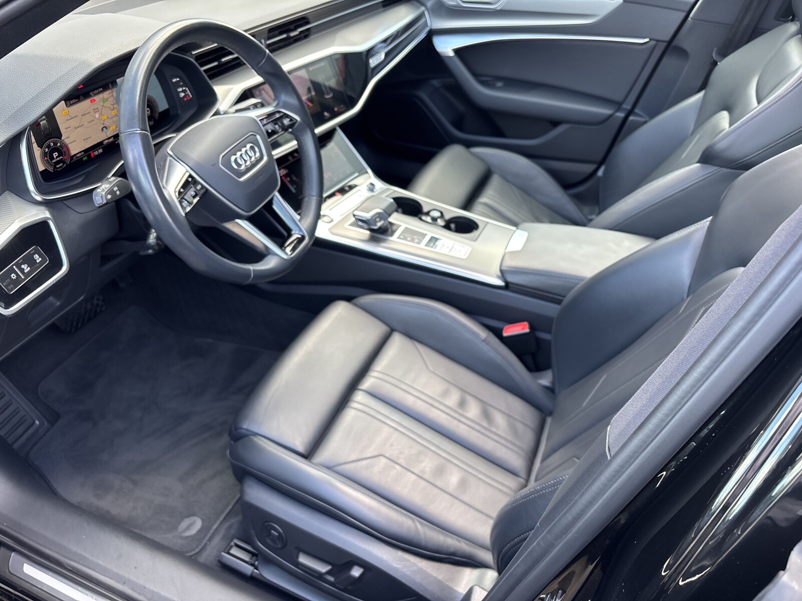 Audi A6 Avant - zdjęcie 15