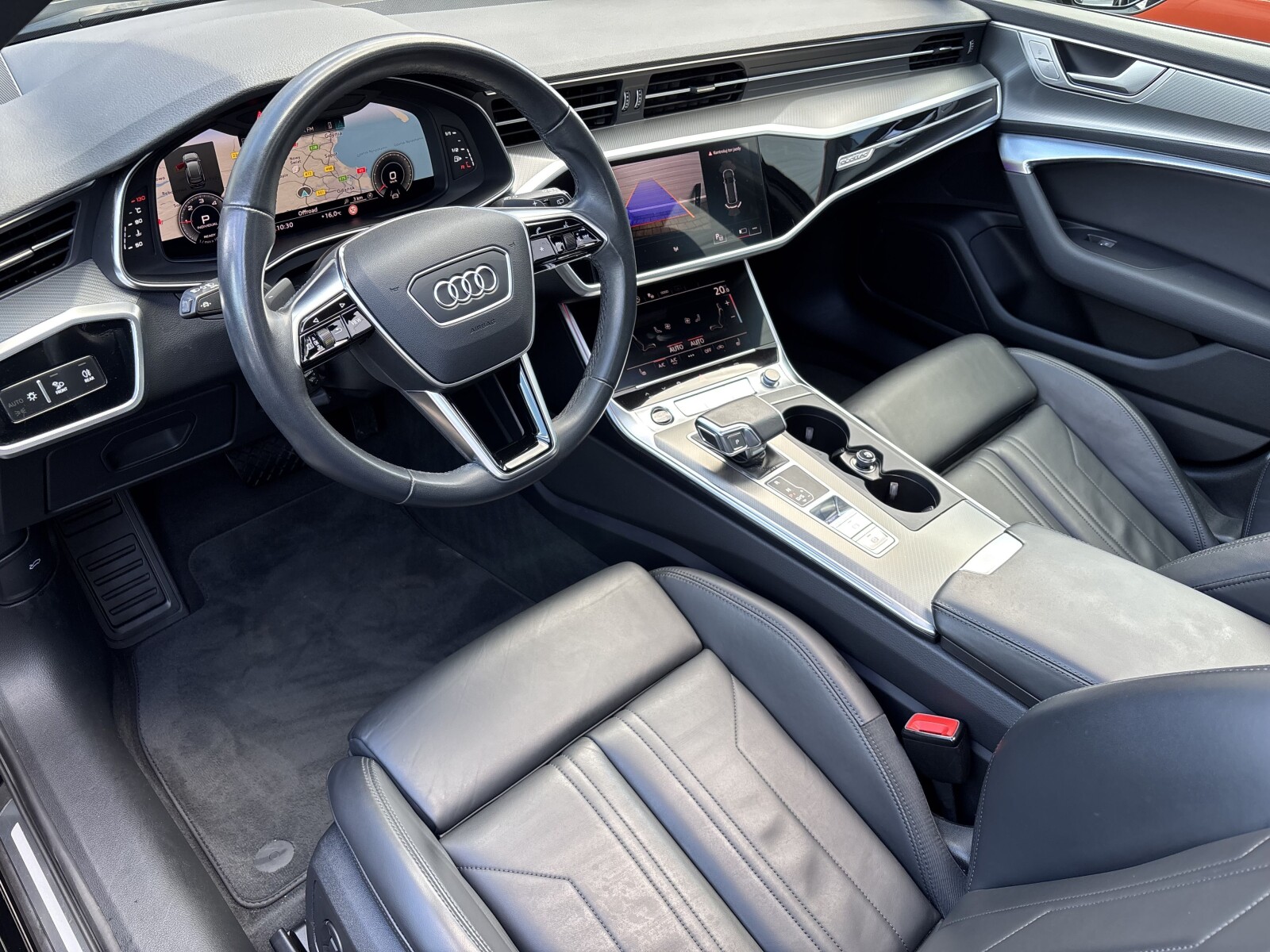Audi A6 Avant - zdjęcie 16