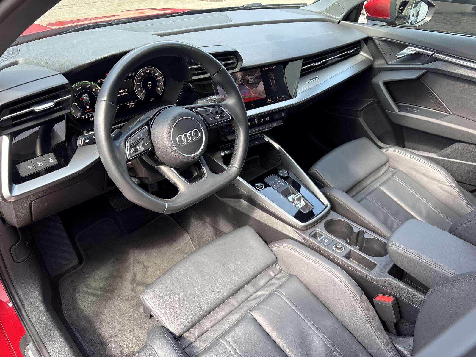Audi A3 Sportback TFSI e - zdjęcie 16