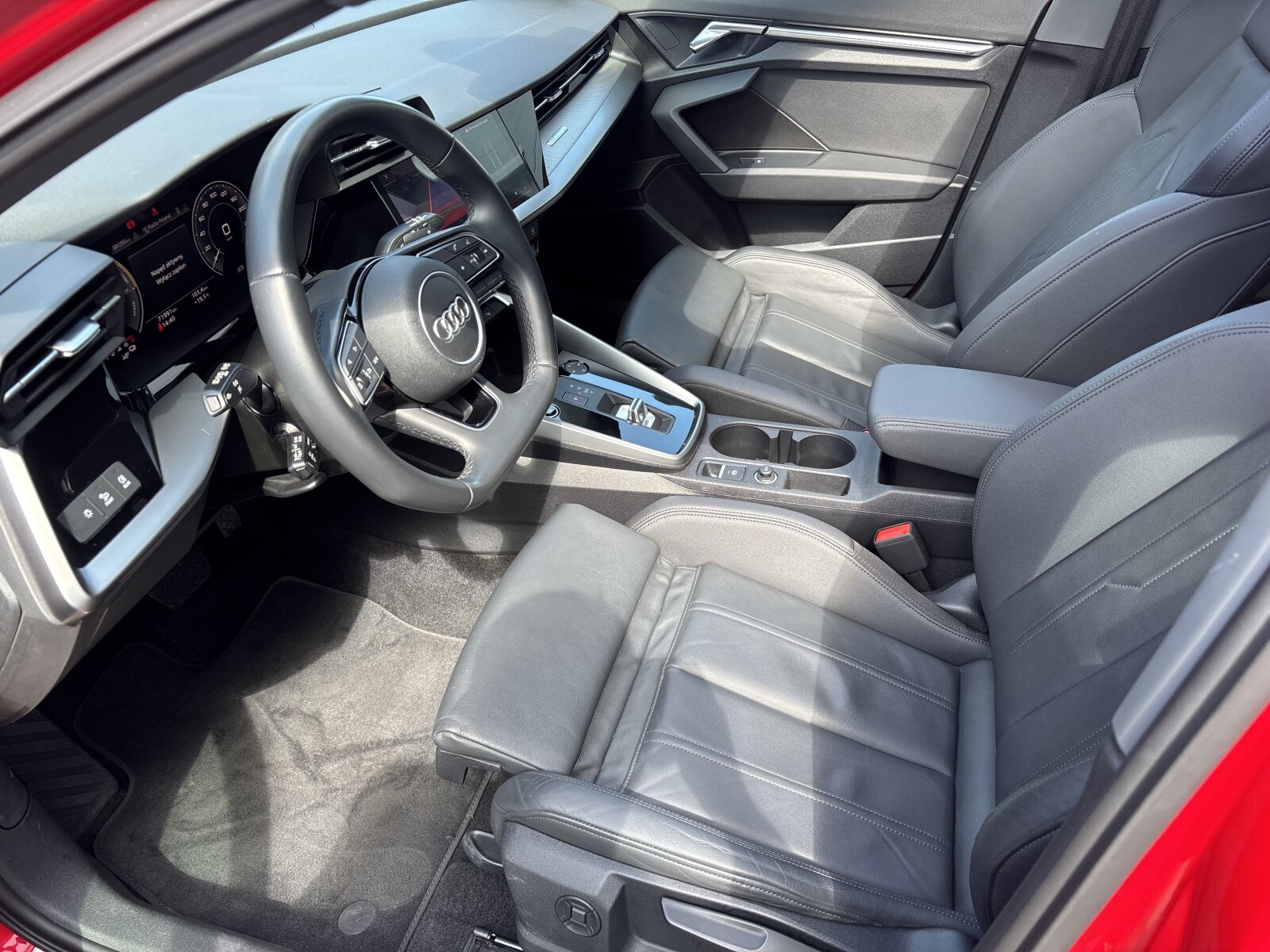 Audi A3 Sportback TFSI e - zdjęcie 15