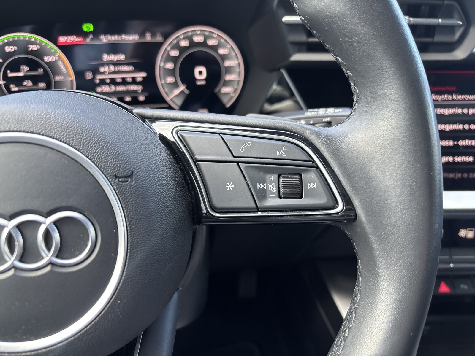 Audi A3 Sportback TFSI e - zdjęcie 14