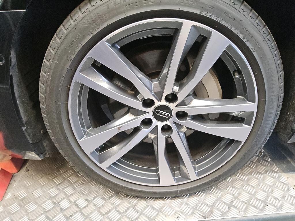 Audi A6 Avant - zdjęcie 10