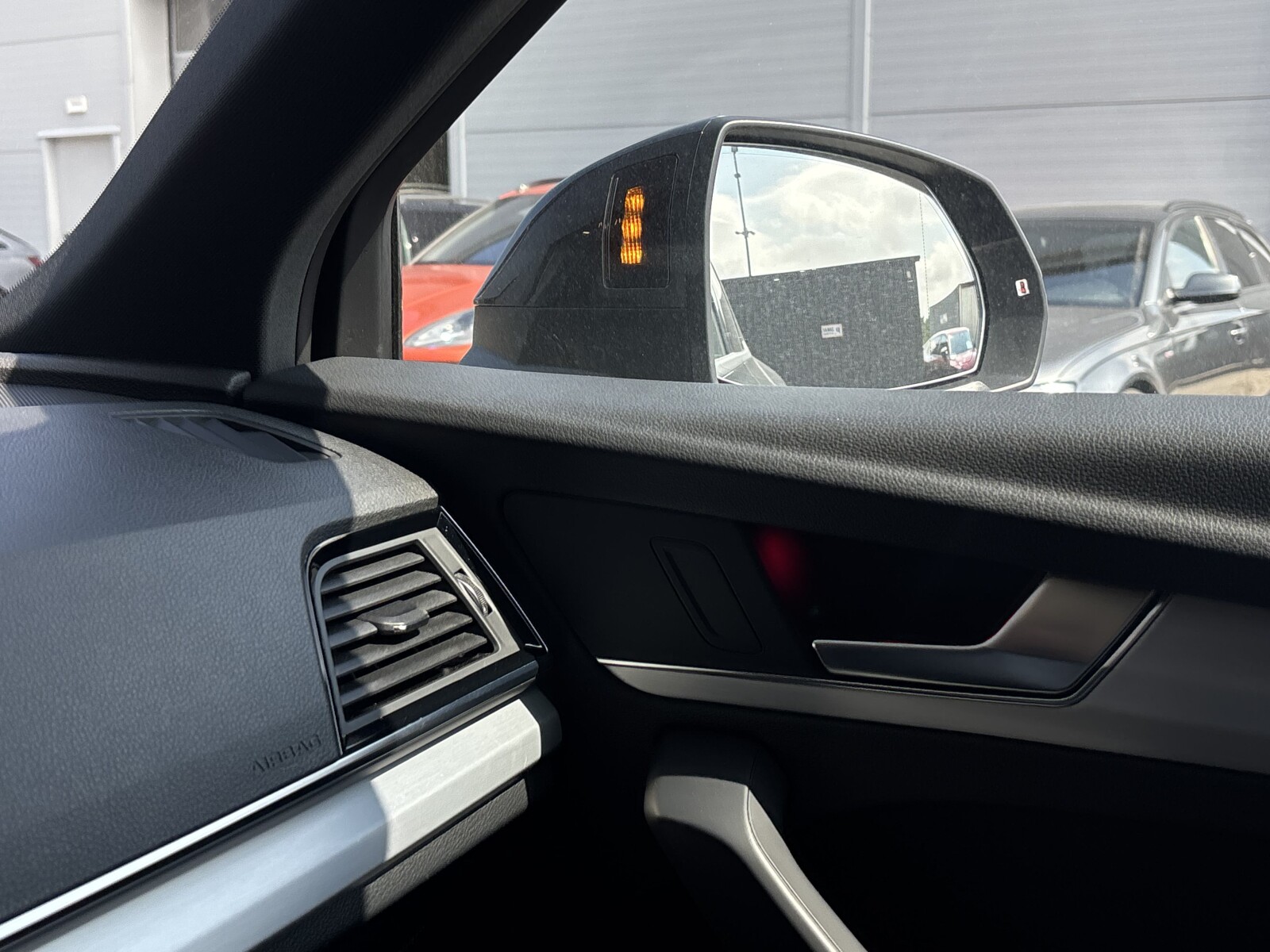 Audi Q5 - zdjęcie 26