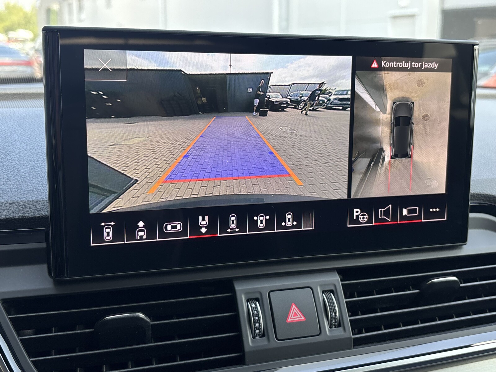 Audi Q5 - zdjęcie 19