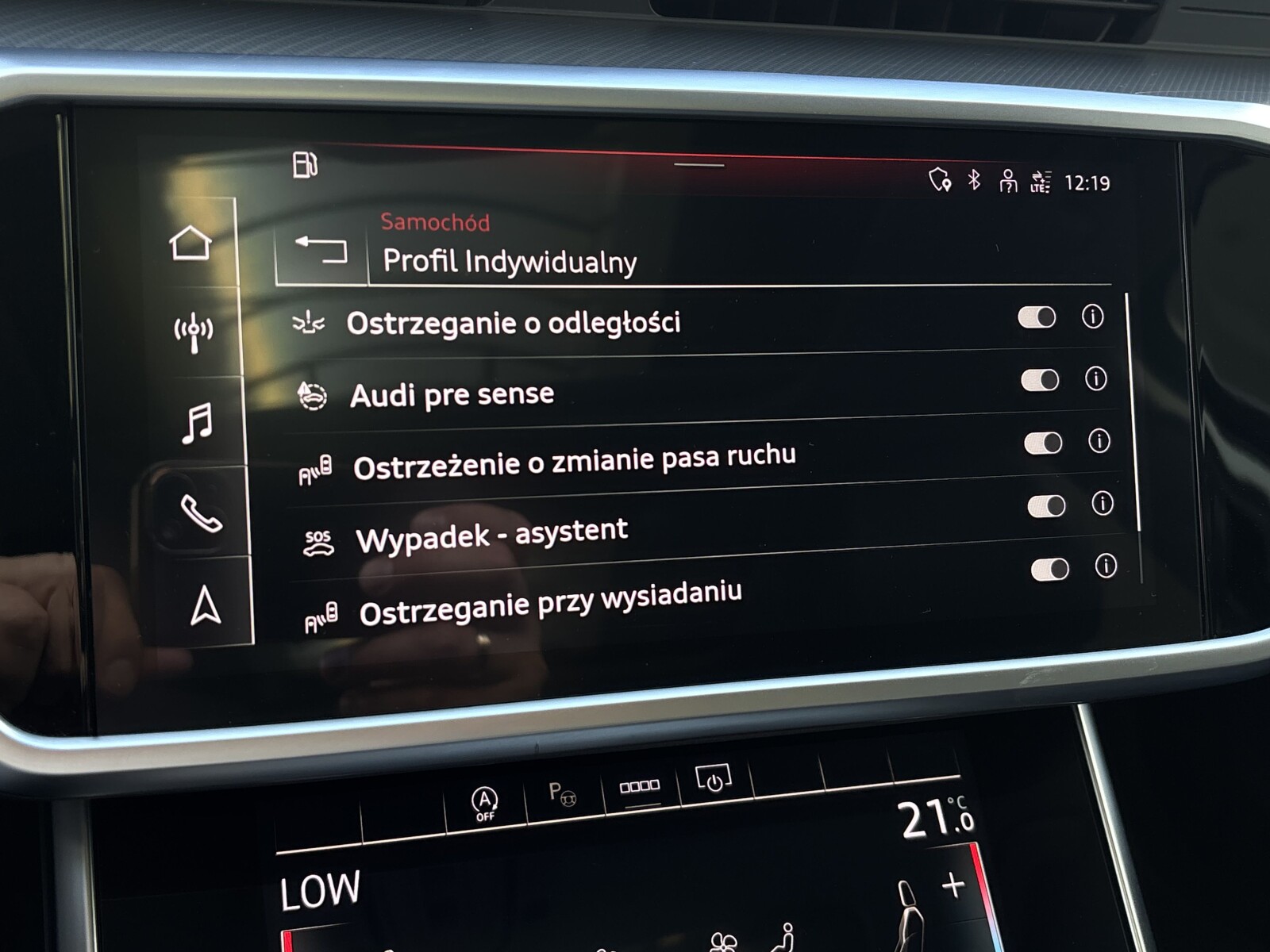 Audi A6 Avant - zdjęcie 23