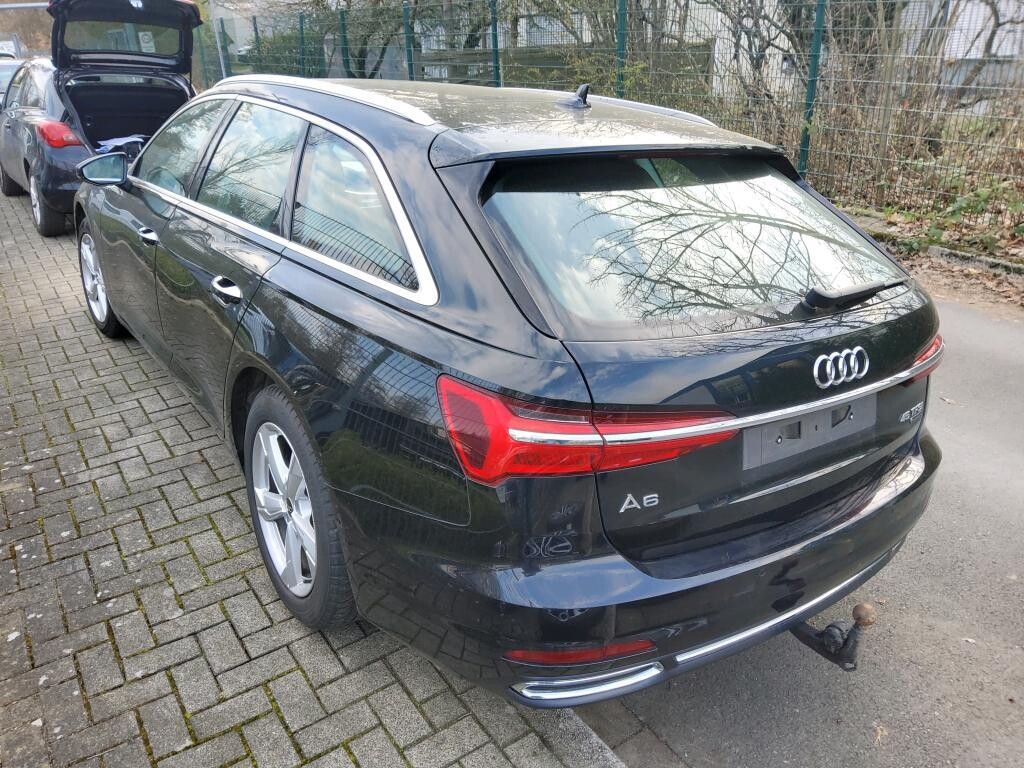 Audi A6 Avant - zdjęcie 3