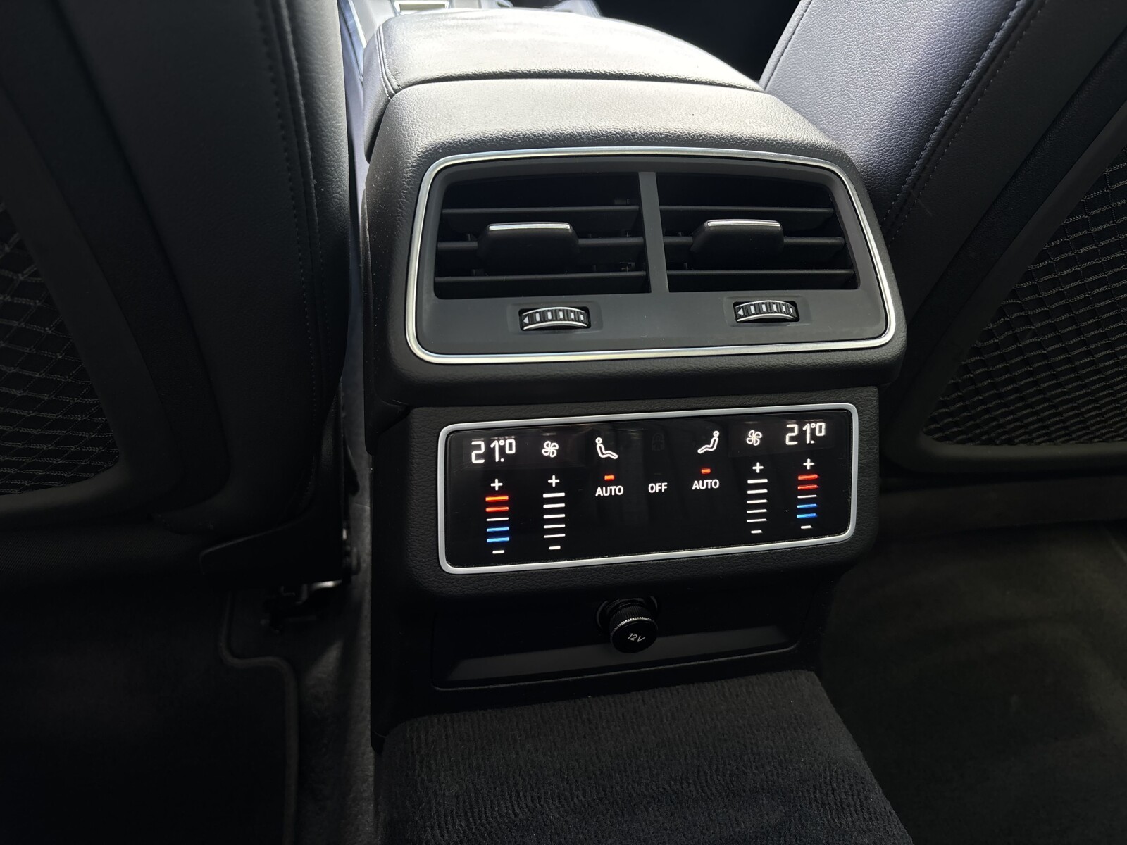 Audi A6 Avant - zdjęcie 29