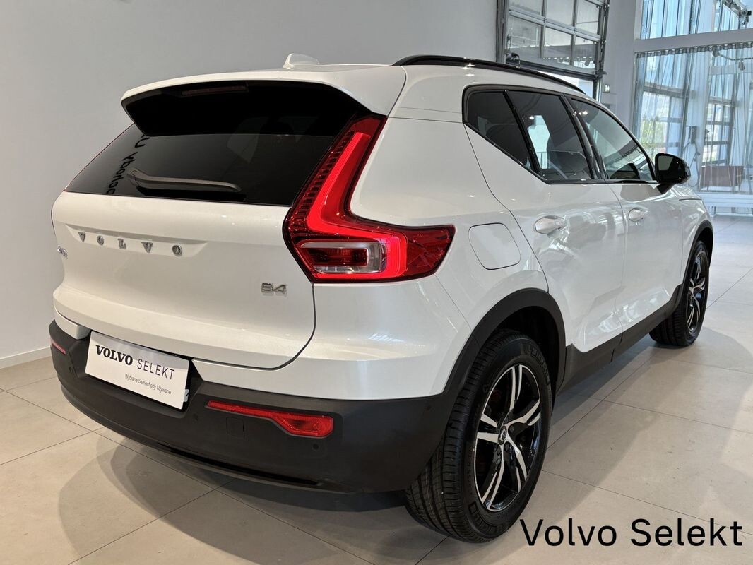 Volvo XC 40 - zdjęcie 5