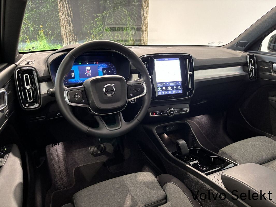 Volvo XC 40 - zdjęcie 14