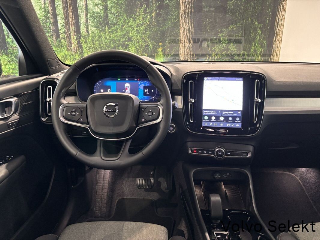 Volvo XC 40 - zdjęcie 12