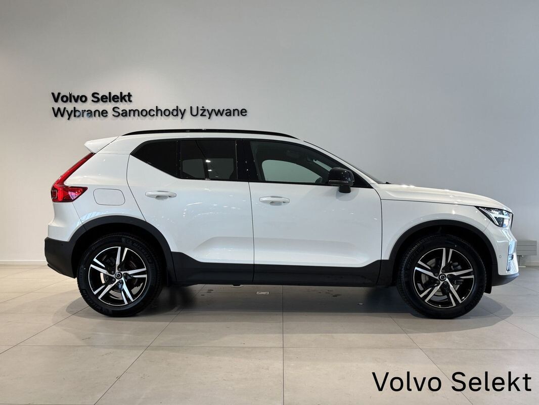 Volvo XC 40 - zdjęcie 4