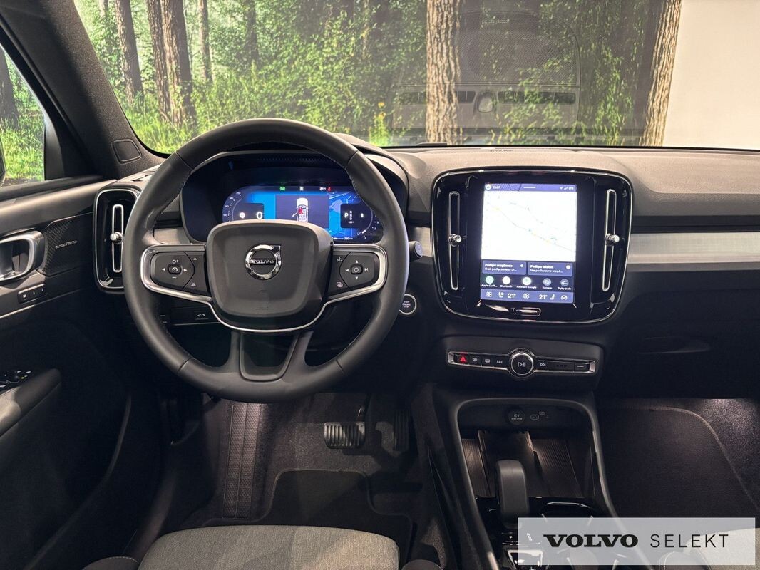 Volvo XC 40 - zdjęcie 12