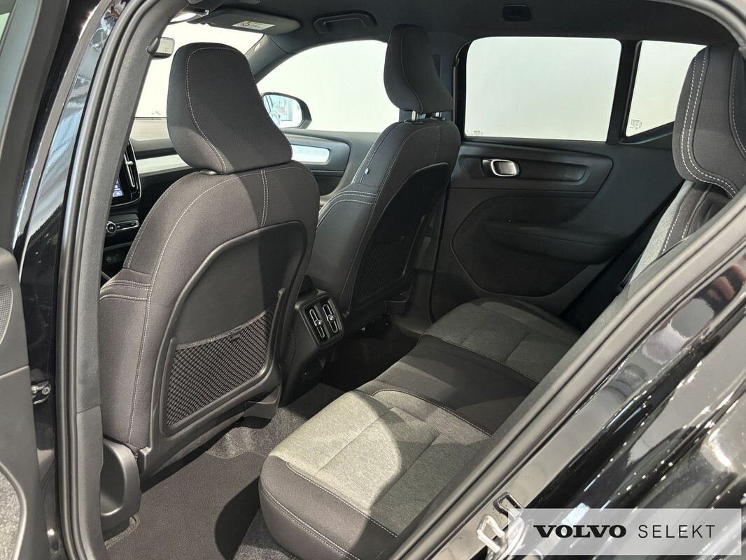 Volvo XC 40 - zdjęcie 24