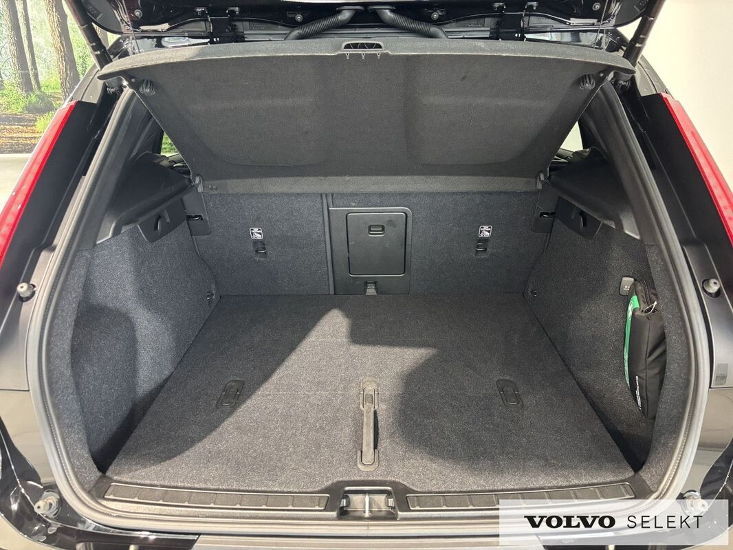 Volvo XC 40 - zdjęcie 25