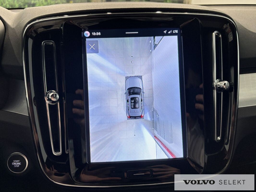 Volvo XC 40 - zdjęcie 19