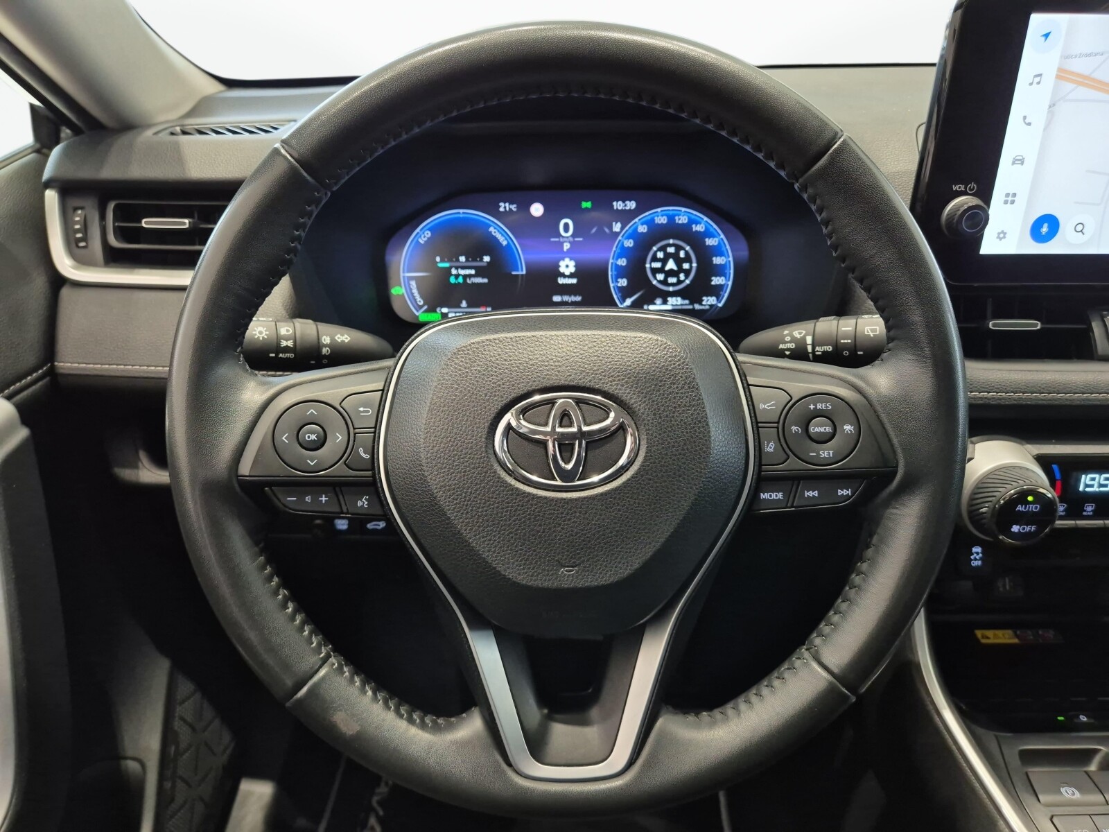 Toyota RAV 4 - zdjęcie 16