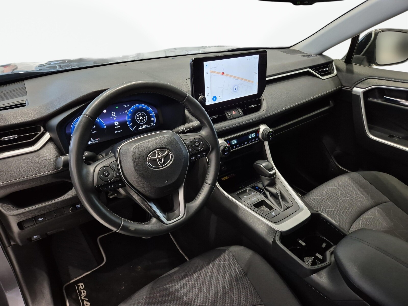 Toyota RAV 4 - zdjęcie 14