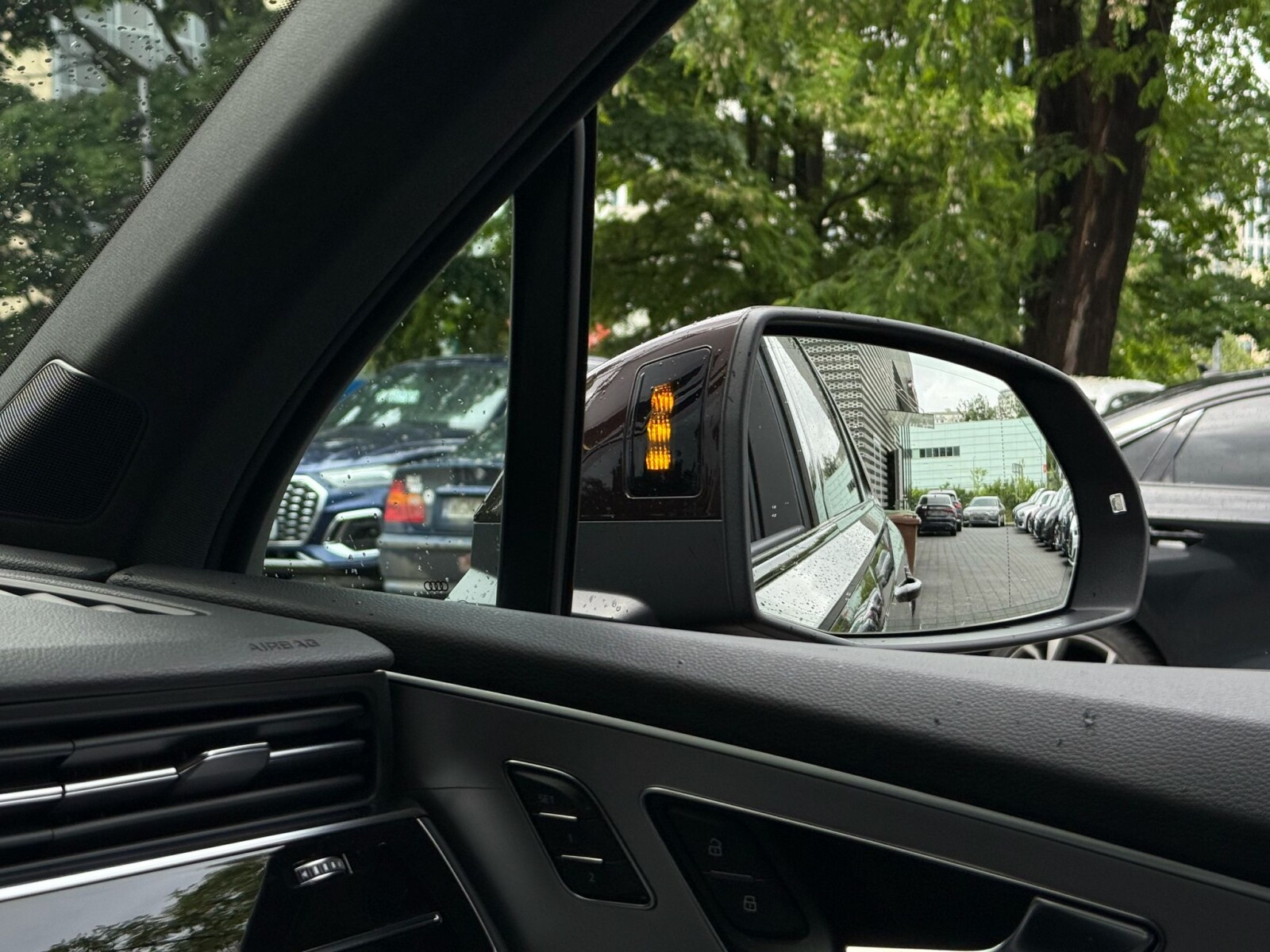 Audi Q7 - zdjęcie 34