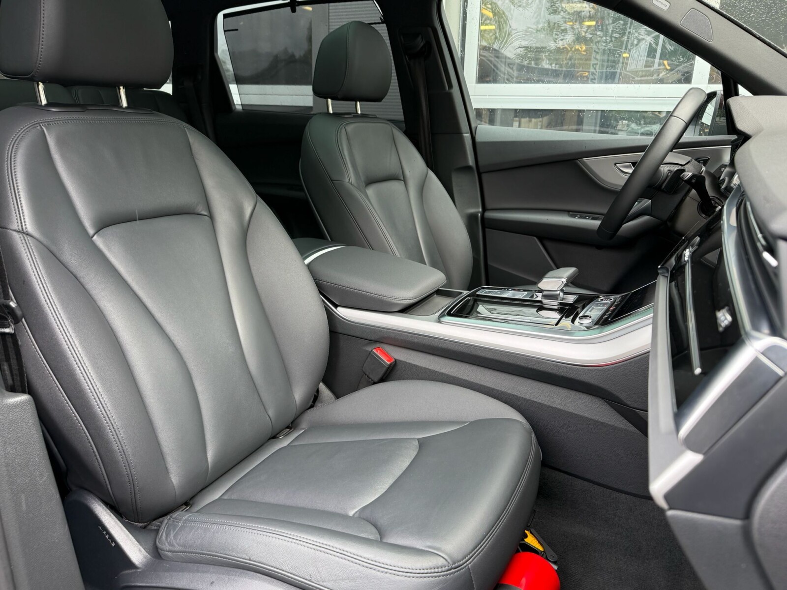 Audi Q7 - zdjęcie 26