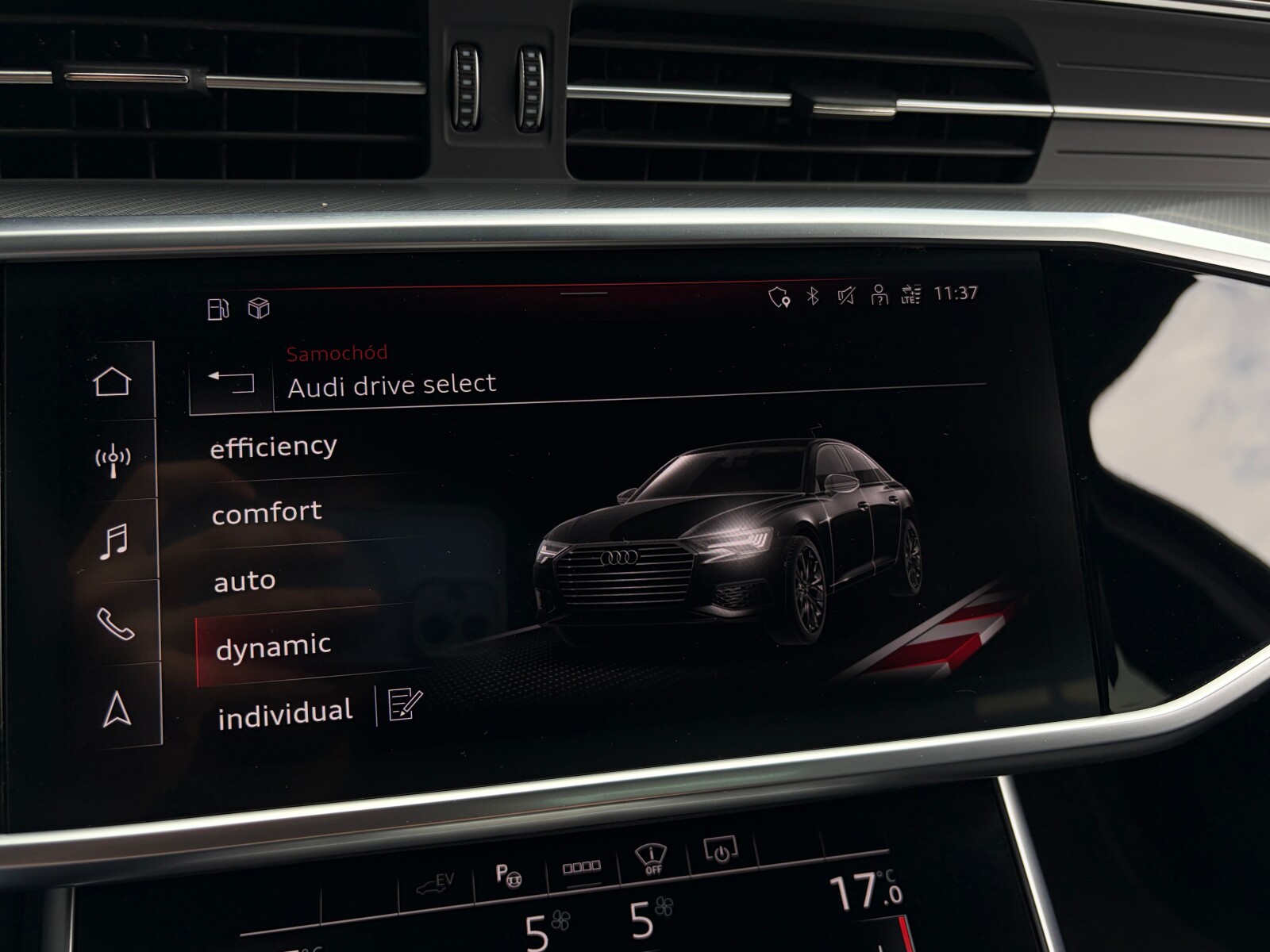 Audi A6 Limousine TFSI e - zdjęcie 31