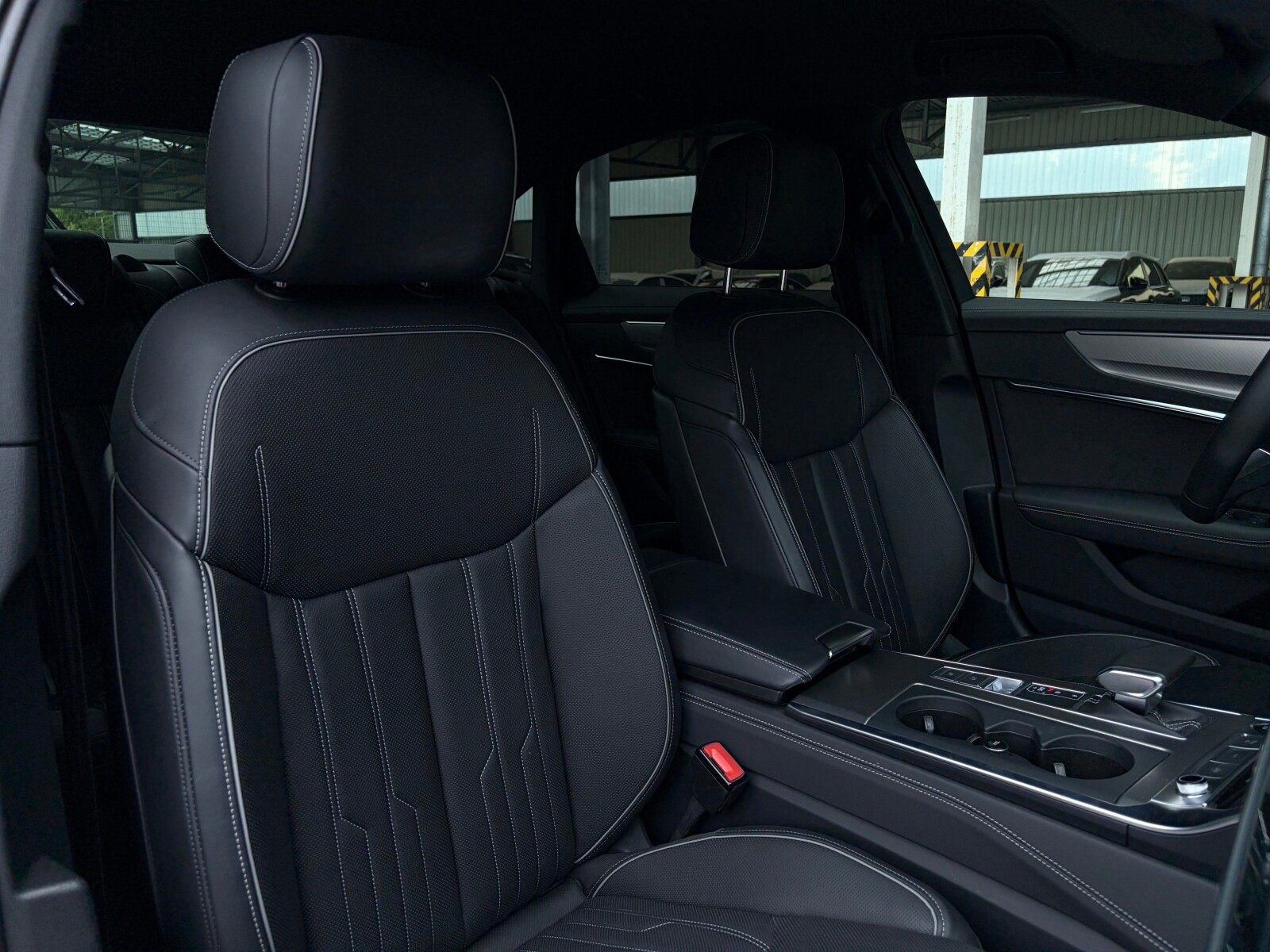 Audi A6 Limousine TFSI e - zdjęcie 22
