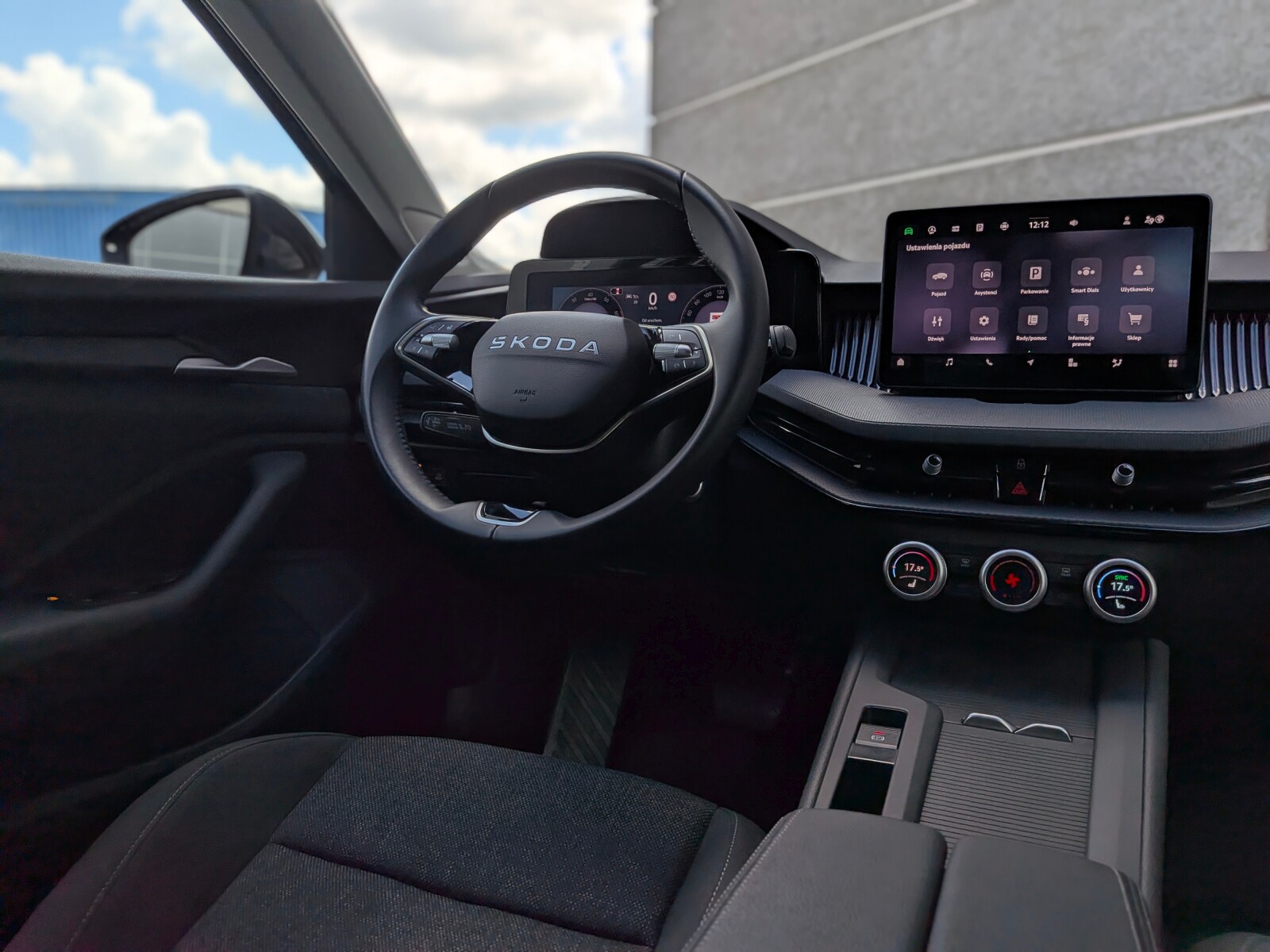 Škoda Superb - zdjęcie 13