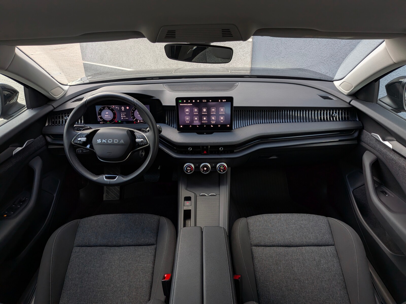 Škoda Superb - zdjęcie 11