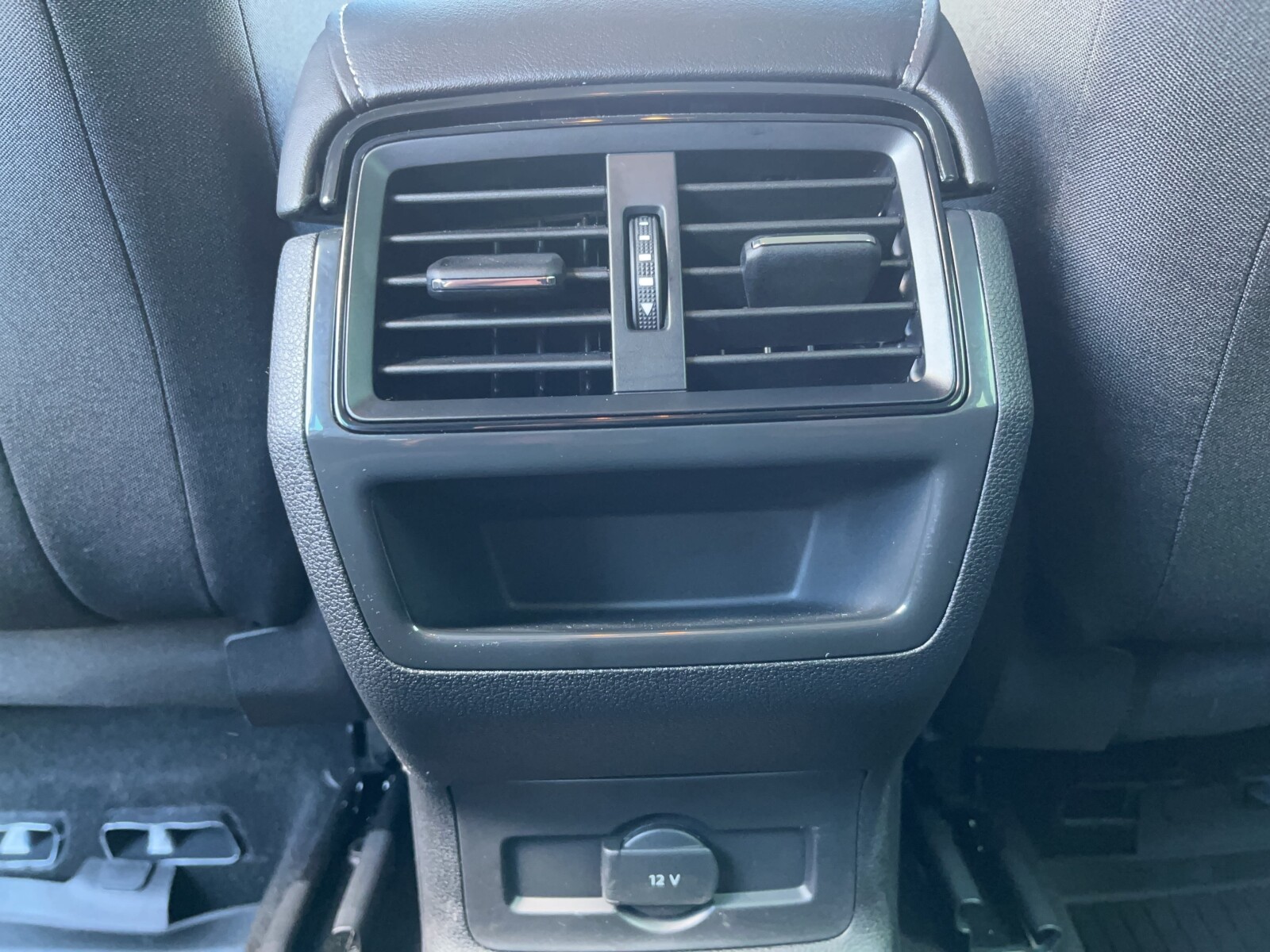 Škoda Karoq - zdjęcie 12