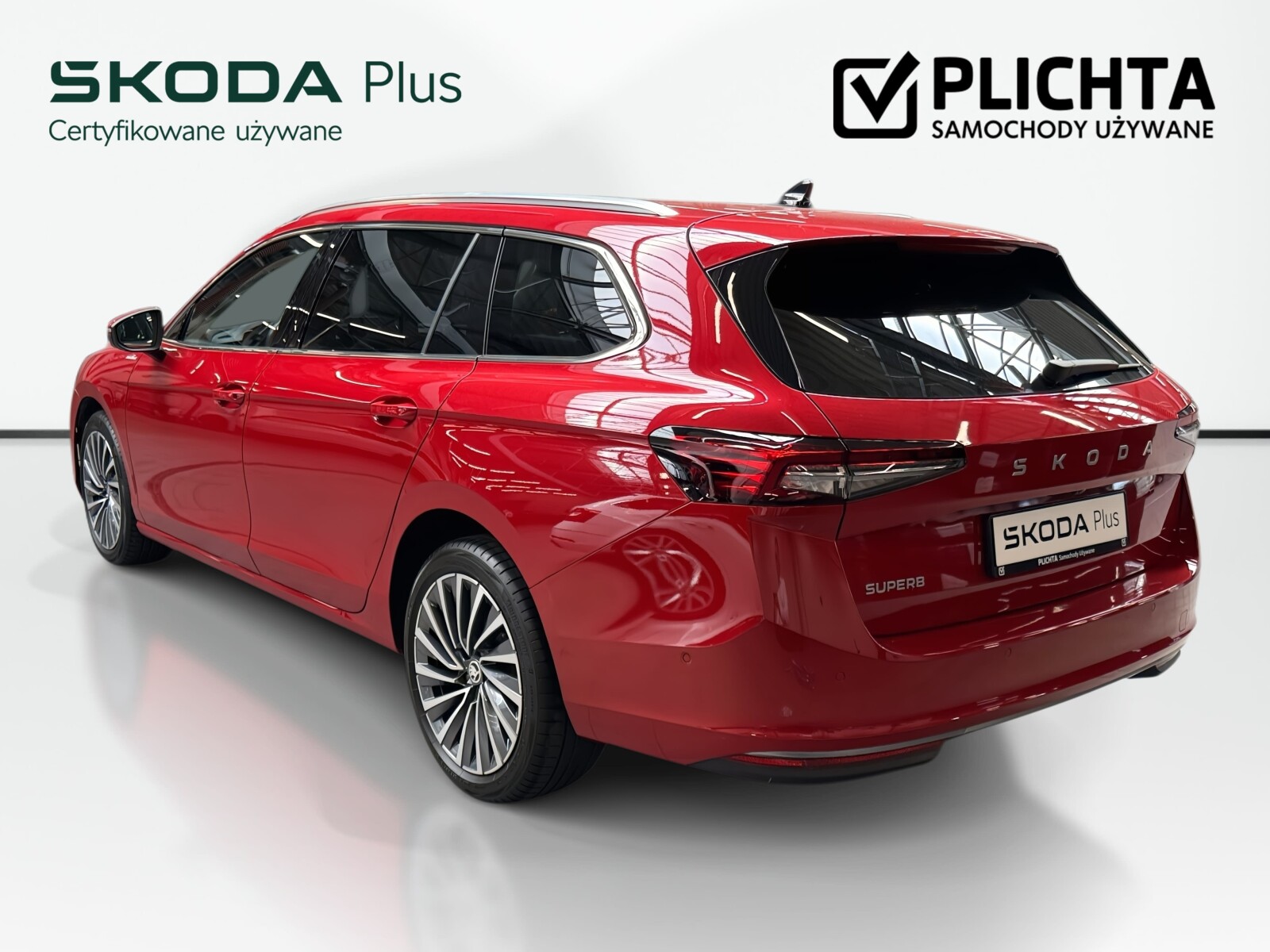 Škoda Superb Combi - zdjęcie 8