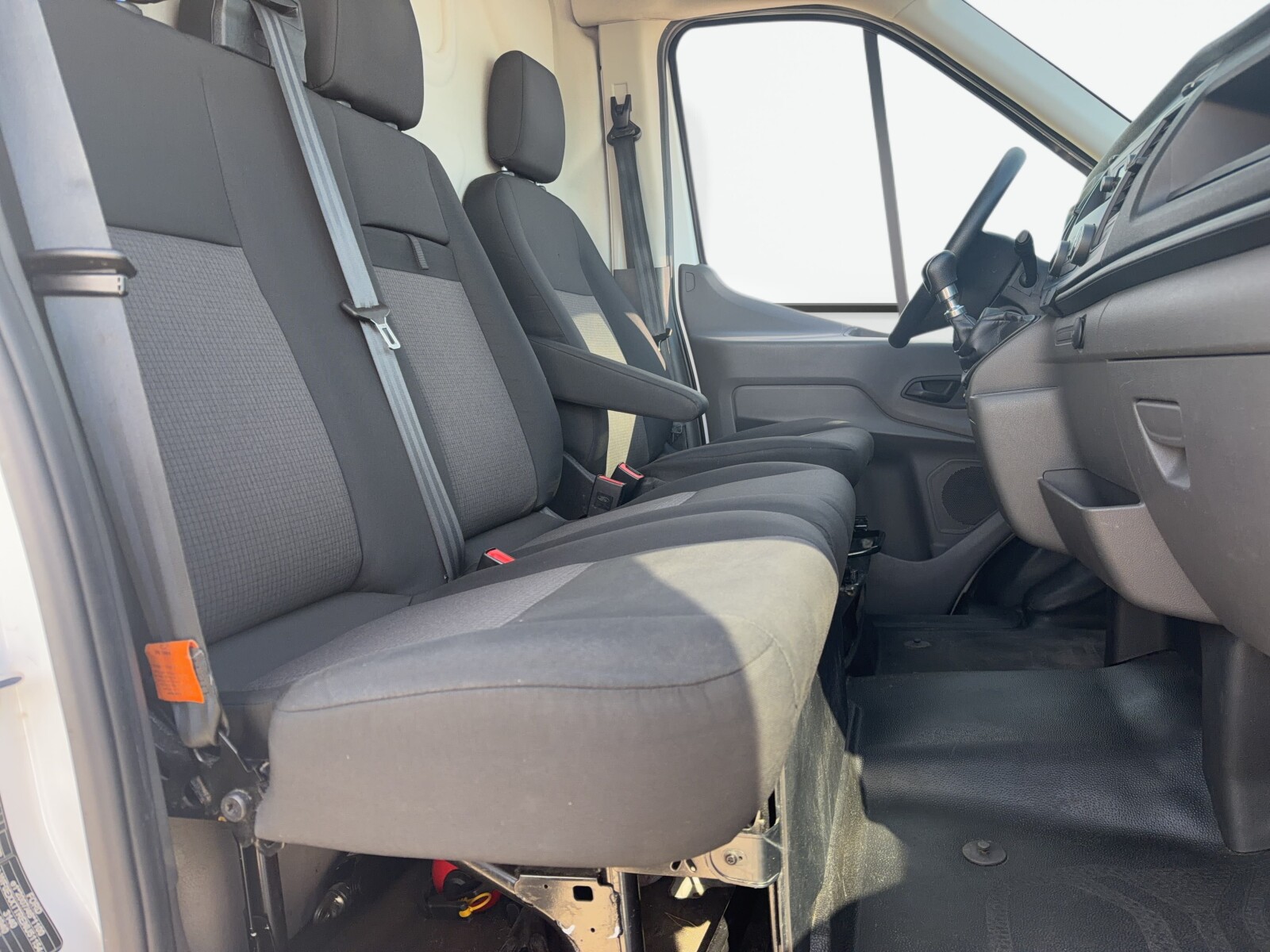 Ford Transit - zdjęcie 36