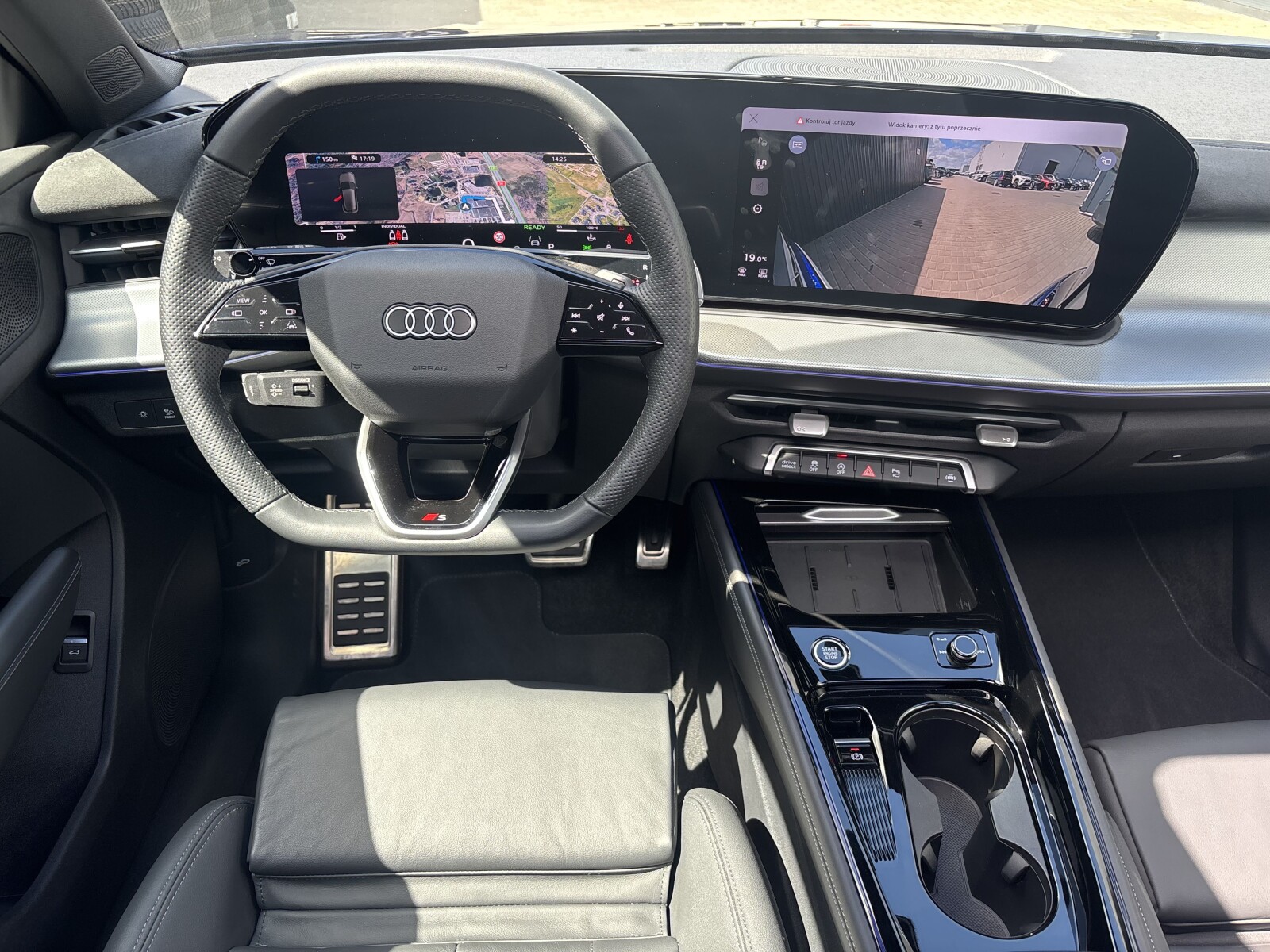 Audi Q3 - zdjęcie 10