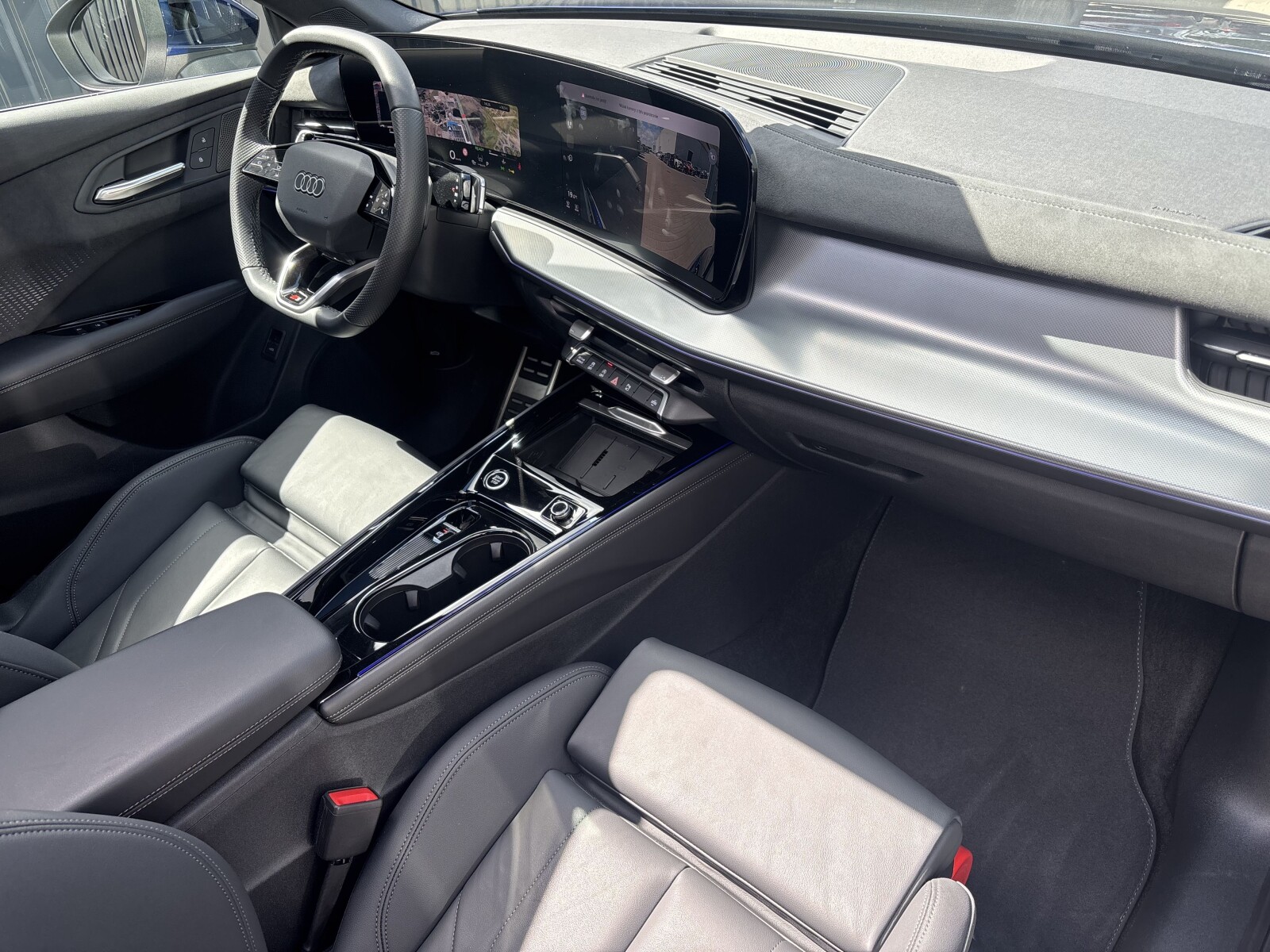 Audi Q3 - zdjęcie 36
