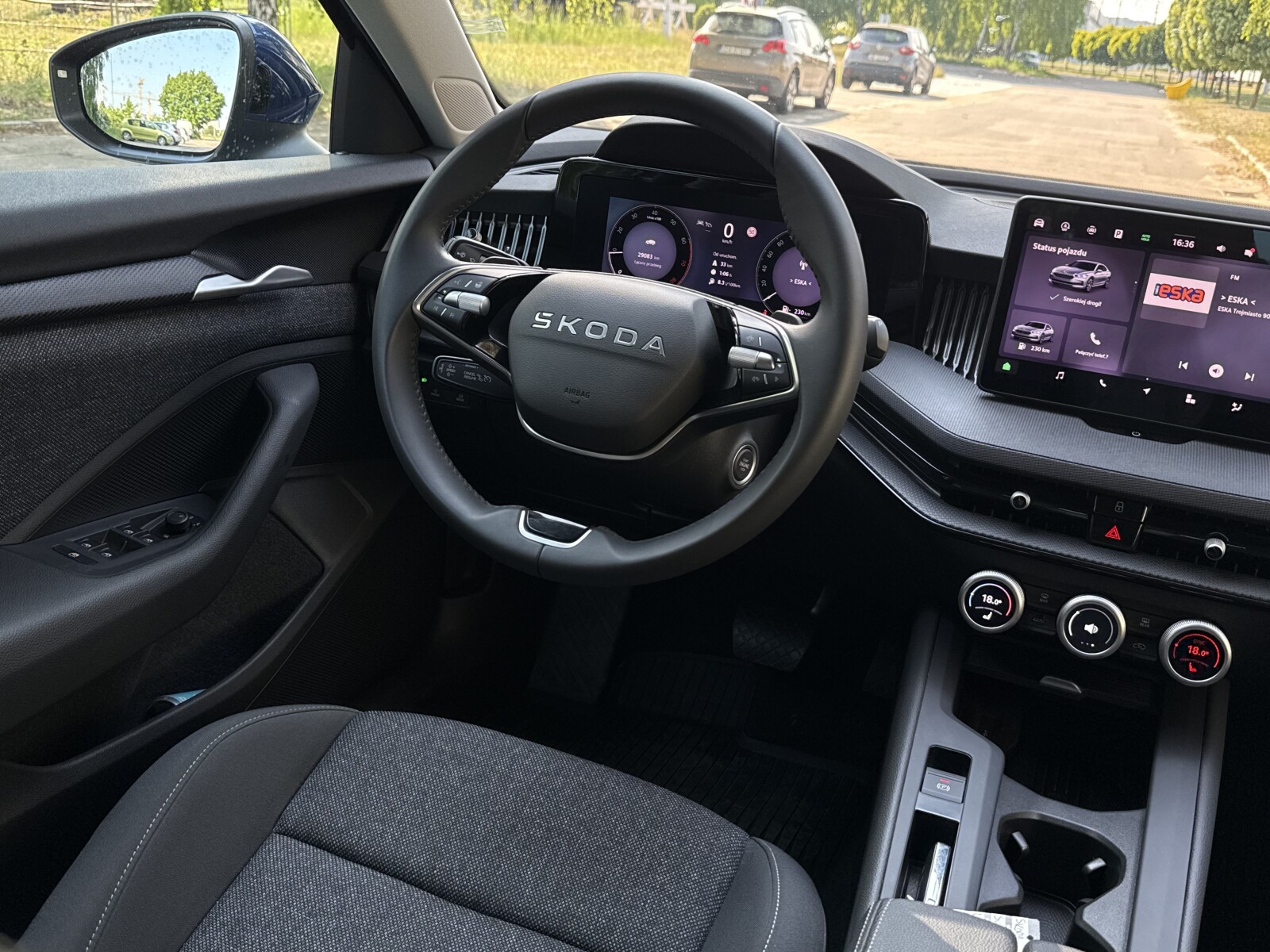 Škoda Superb - zdjęcie 10