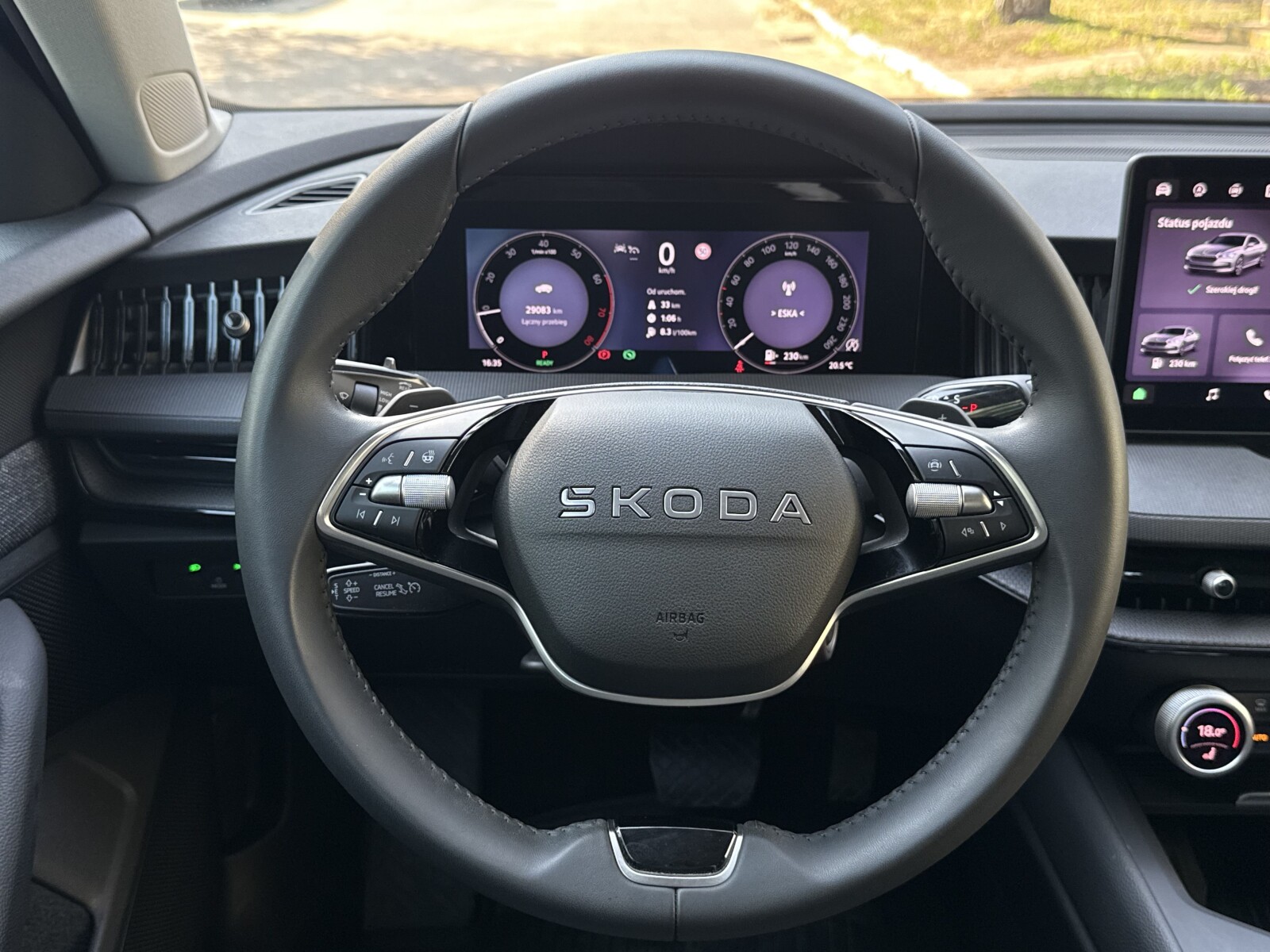Škoda Superb - zdjęcie 16