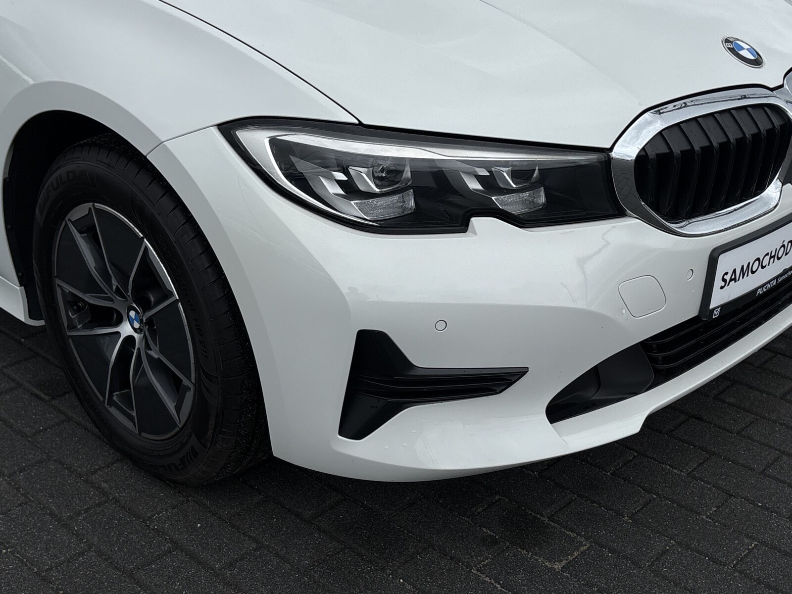 BMW 318i - zdjęcie 35