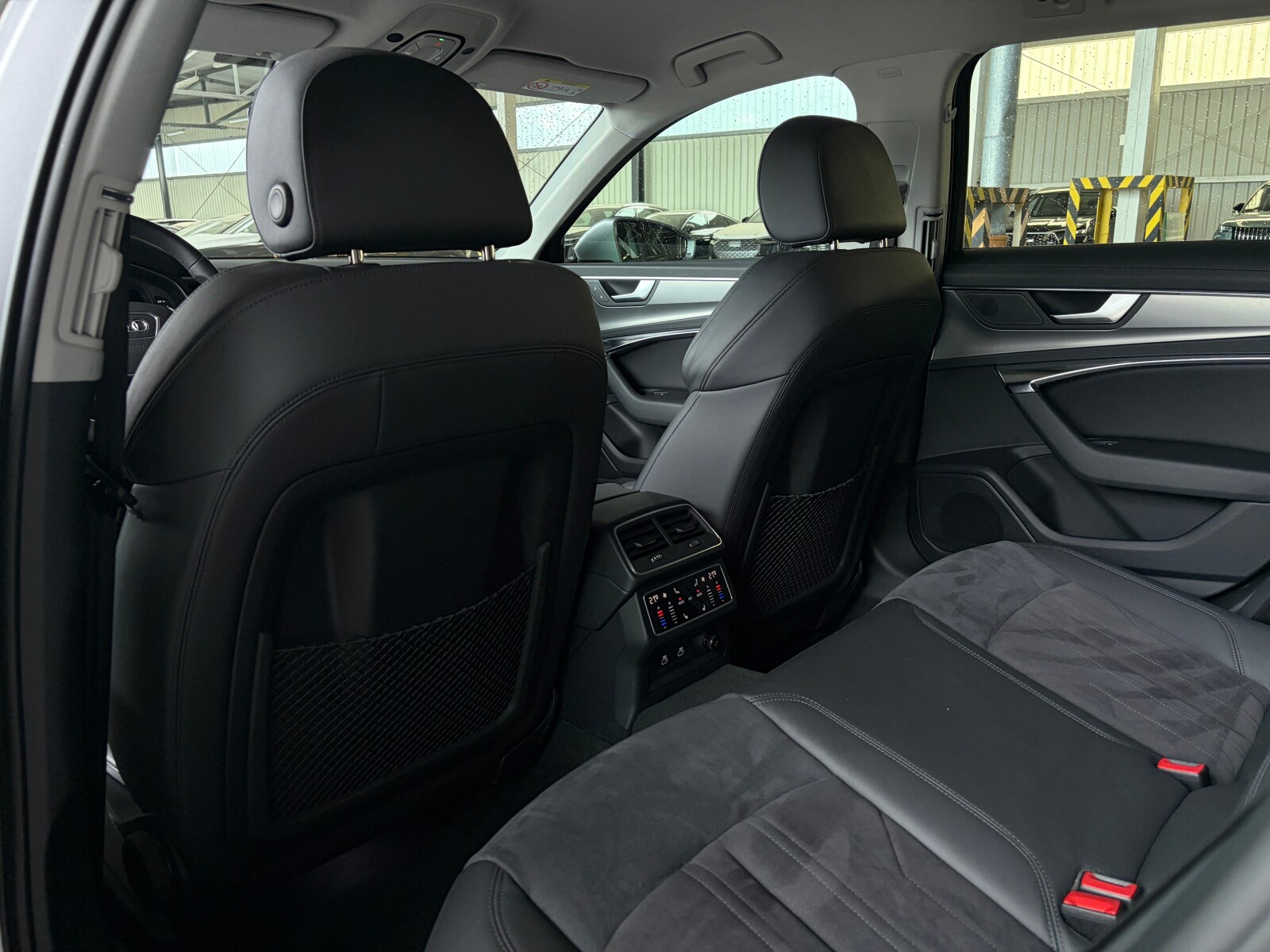 Audi A6 Avant TFSI e - zdjęcie 22