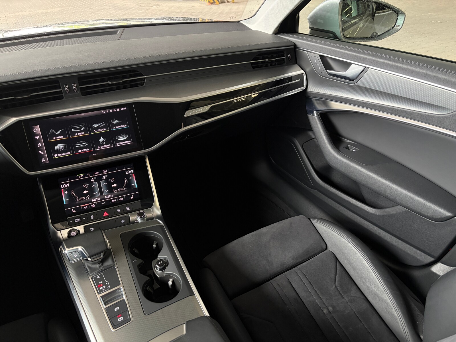 Audi A6 Avant TFSI e - zdjęcie 18