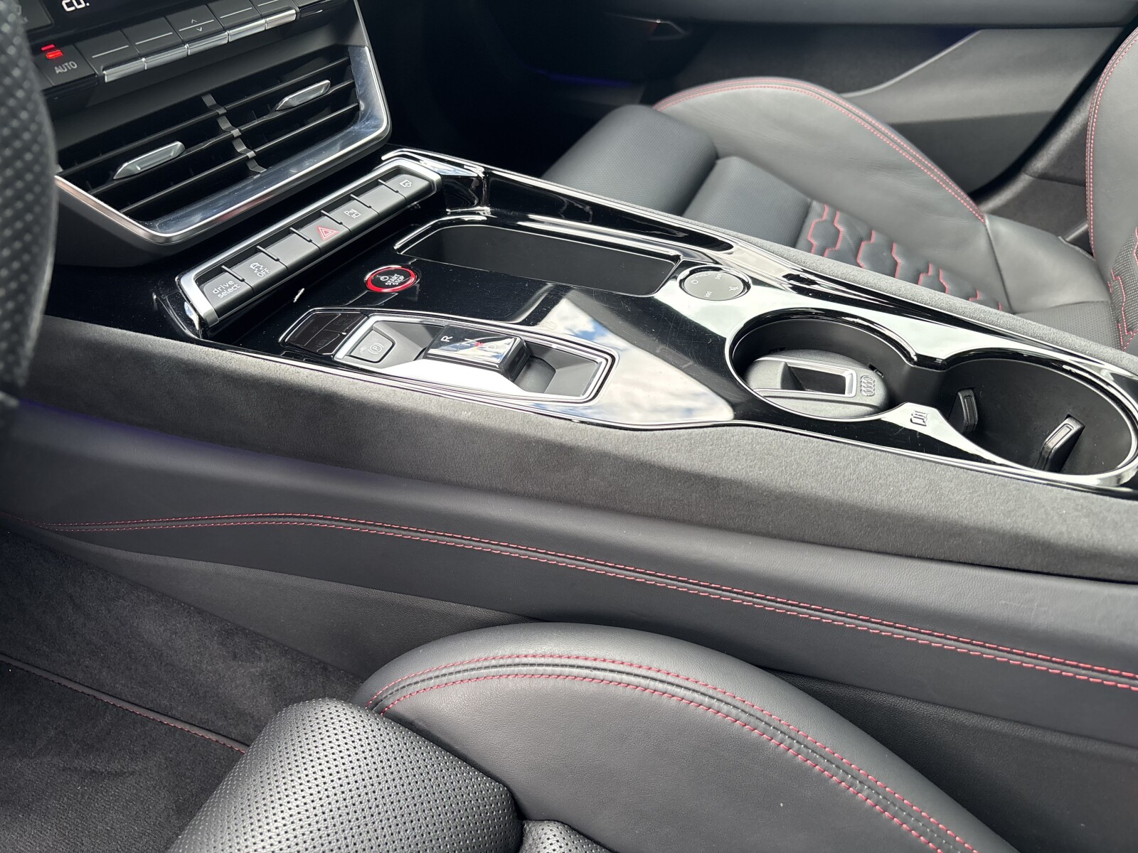 Audi RS e-tron GT - zdjęcie 17