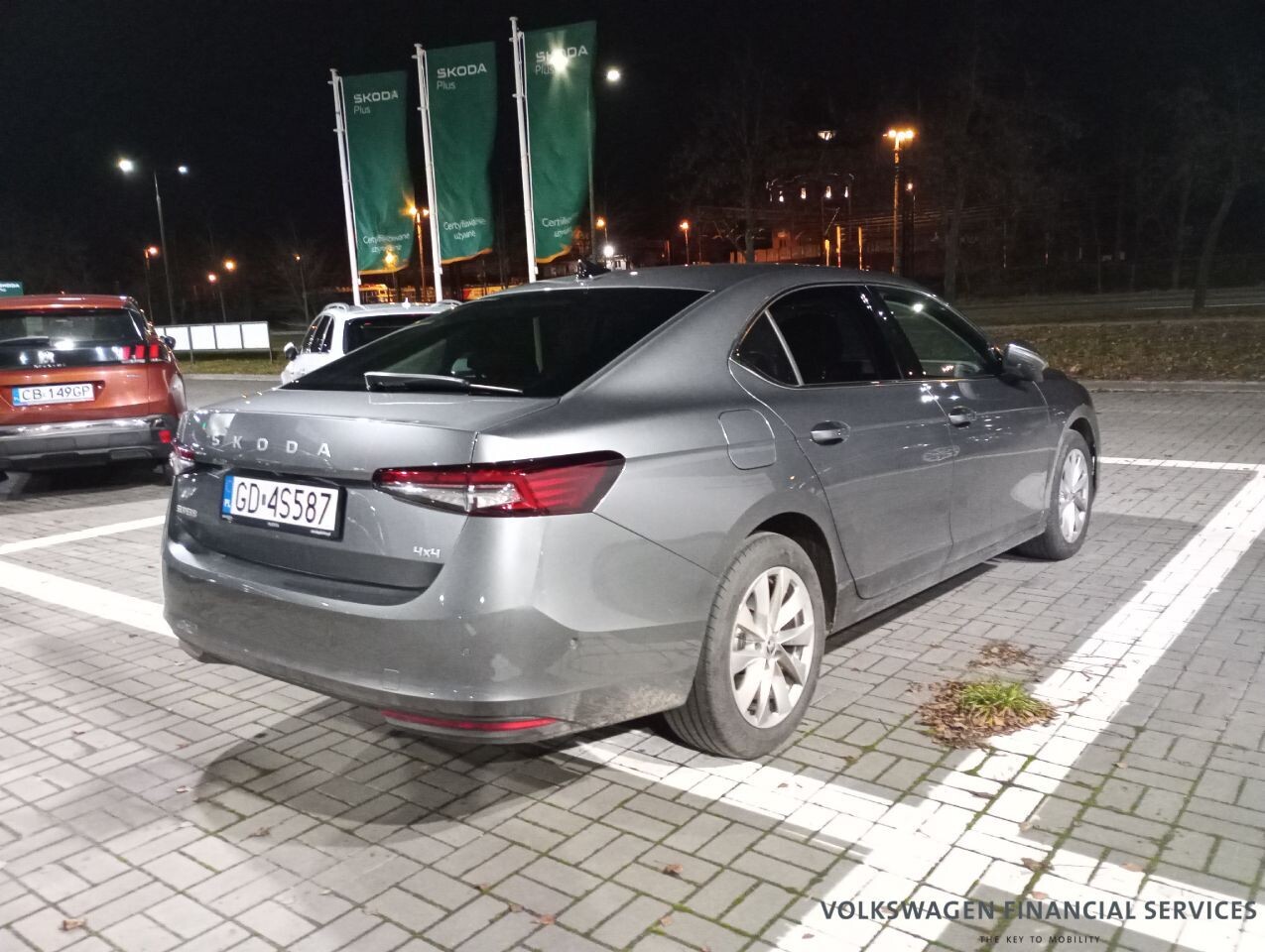 Škoda Superb - zdjęcie 4